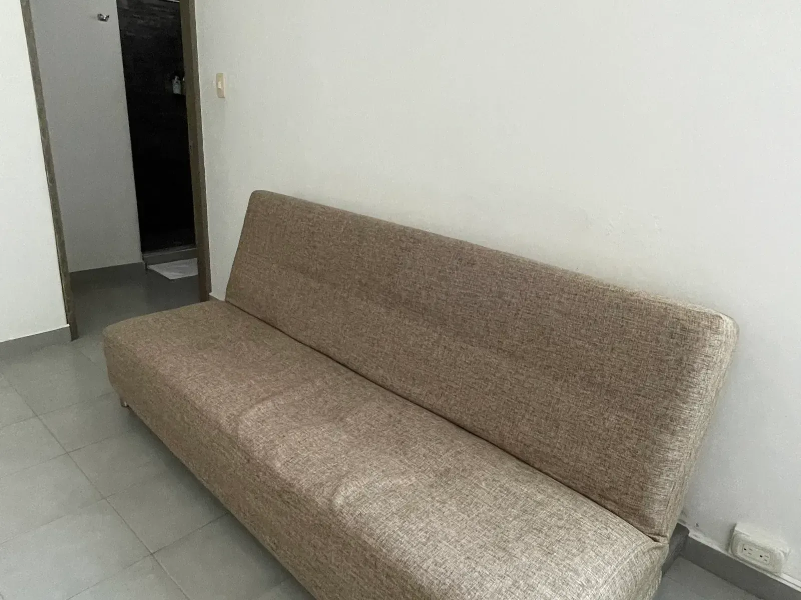 103 · El sofá