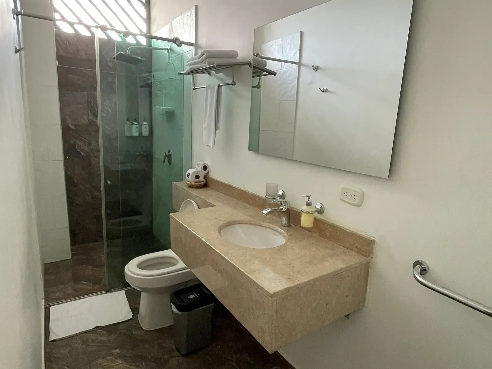 105 · El baño